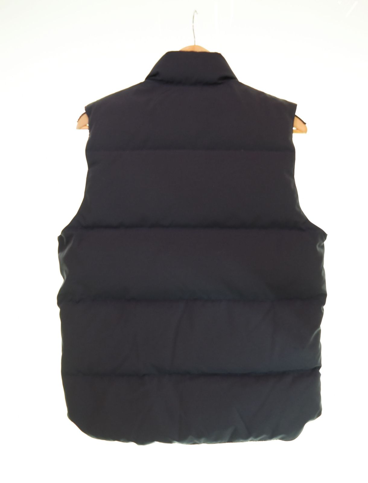 カナダグース CANADA GOOSE down vest ロゴ 刺繍 ダウンベスト黒