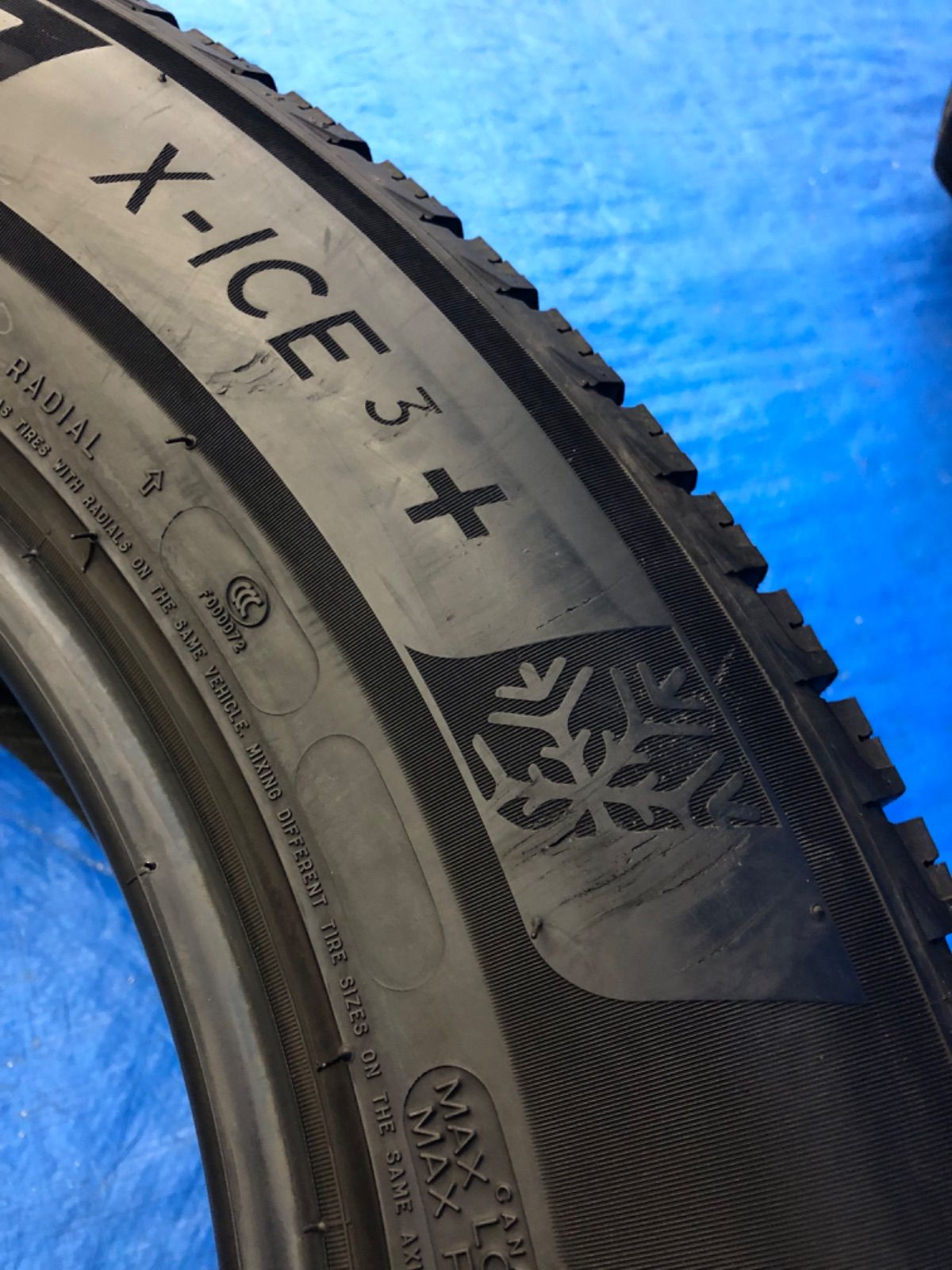 255/55R18 スタッドレス ミシュラン X-ICE3+ 4本 【公式通販】