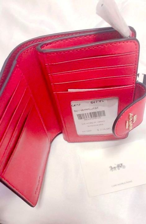 新品 コーチ COACH シグネチャー アップルプリント 二つ折り財布