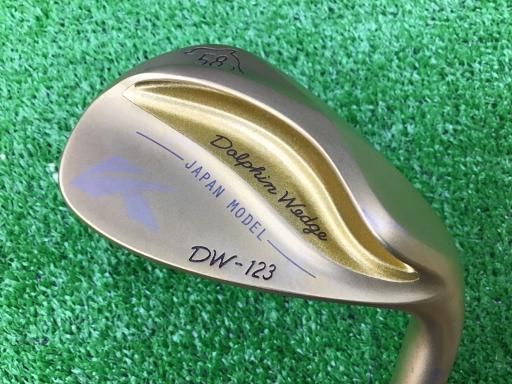 新品　未使用　DW-123 中古】 キャスコ Dolphin Wedge DW-123 Gold 58° ウェッジ WG