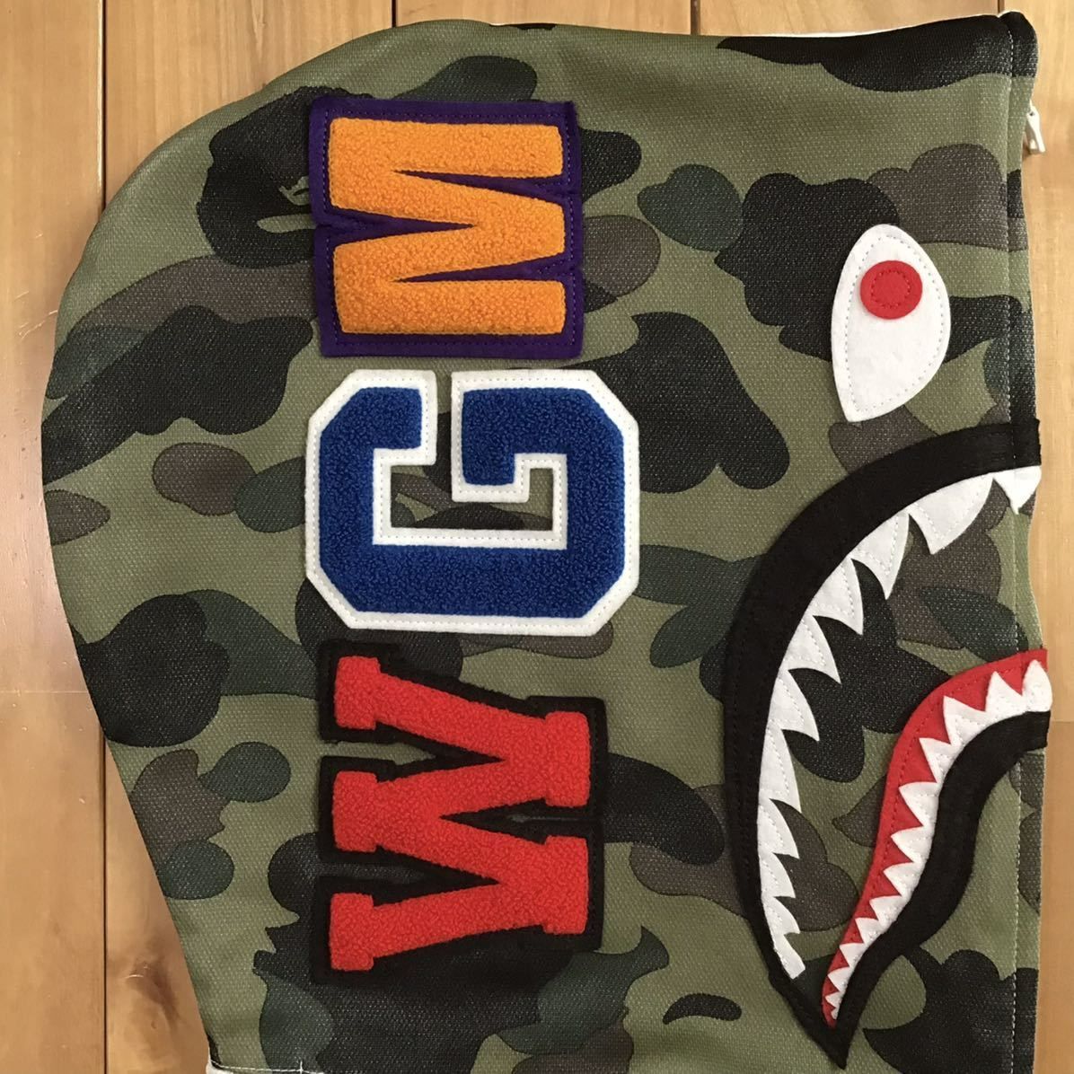 ジャージ シャーク パーカー Mサイズ ホワイト shark full zip hoodie a bathing ape BAPE camo エイプ  ベイプ アベイシングエイプ - メルカリ