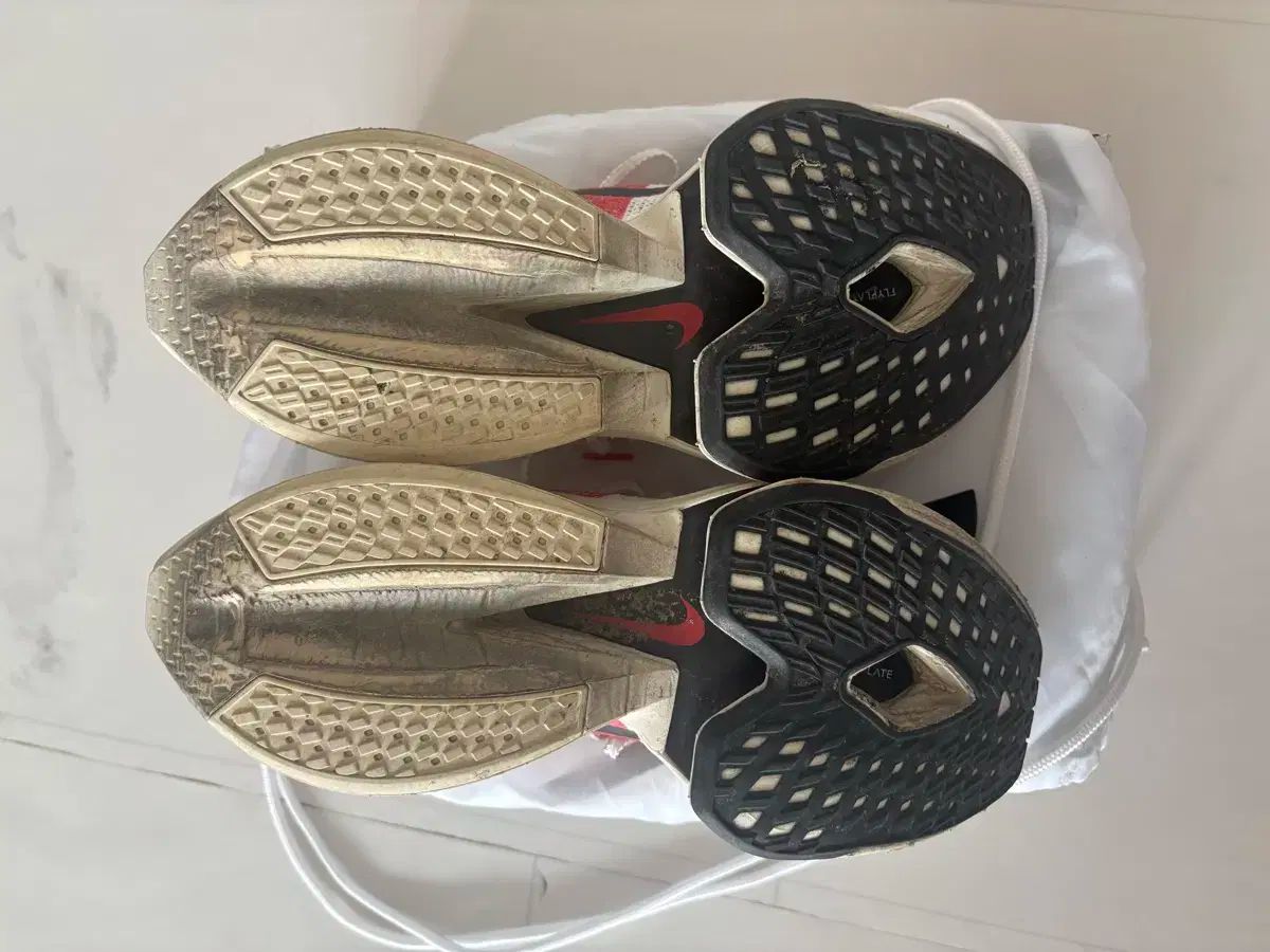 NIKE ナイキ アルファフライ 2 次のパーセント キプチョゲ OLIVEOS_COM_TR