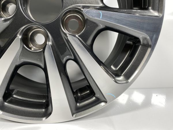 トヨタ 80 エスクァイア後期 純正 15in 6J +50 PCD114.3 美品】トヨタ 80 エスクァイア 後期 純正 15in 6J +50 PCD114.3