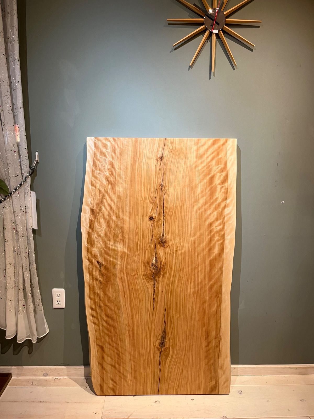 天然木ダイニングテーブル 1400mm ※名古屋市引取でお値引き 天然木