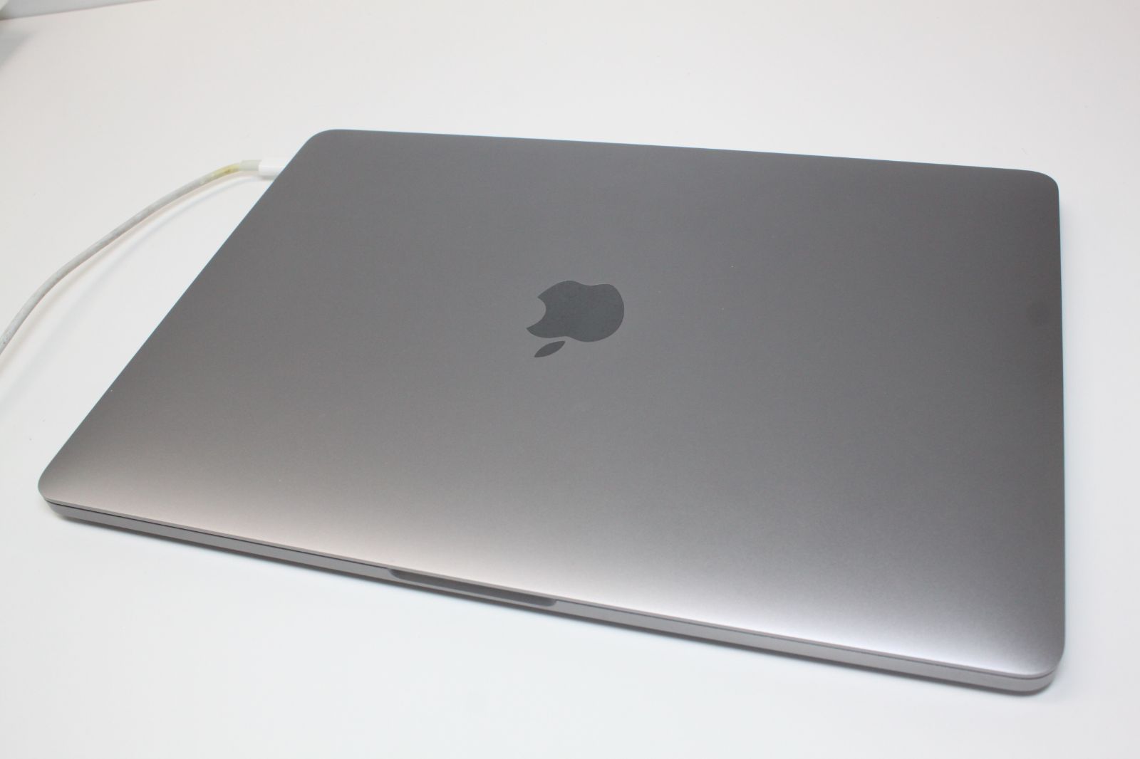 MacBook Pro（13インチ,2017,Thunderbolt 3ポートx 2）256GB/16GB