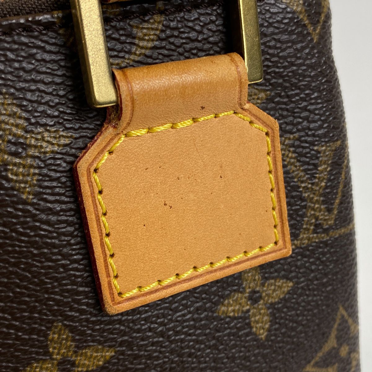 ルイ・ヴィトン ショルダーポシェット♥️ブラウン LOUIS VUITTON ルイ ヴィトン モノグラム ポシェット セクレ