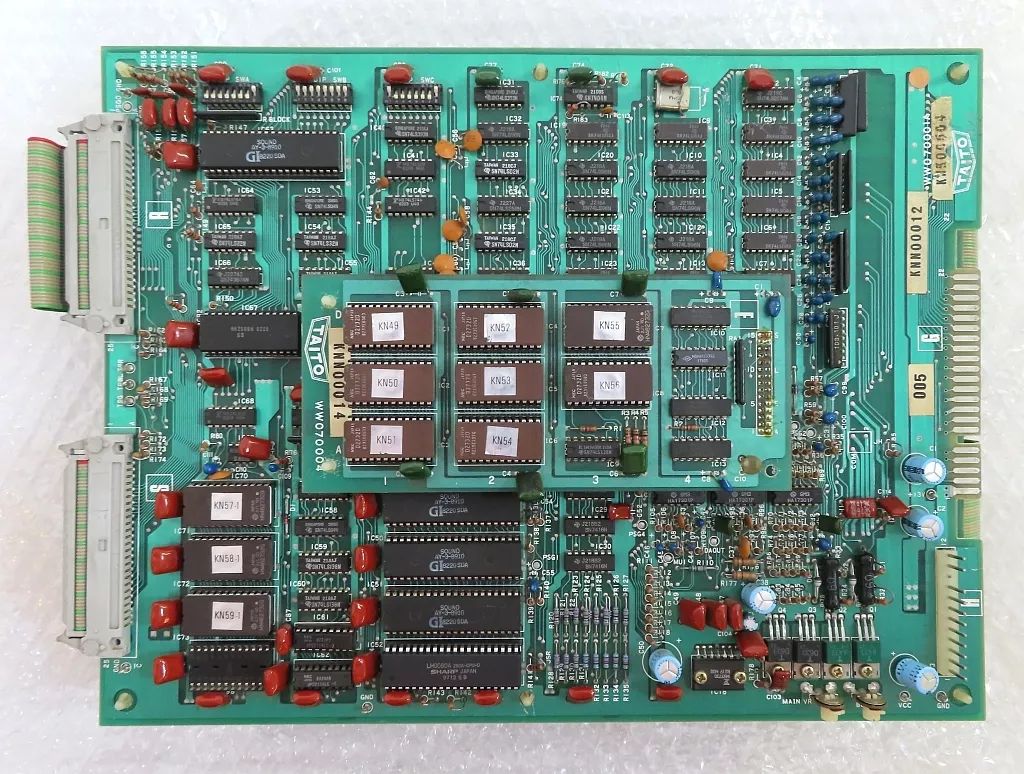 中古】アーケード基板 ジャングルキング [基板のみ]