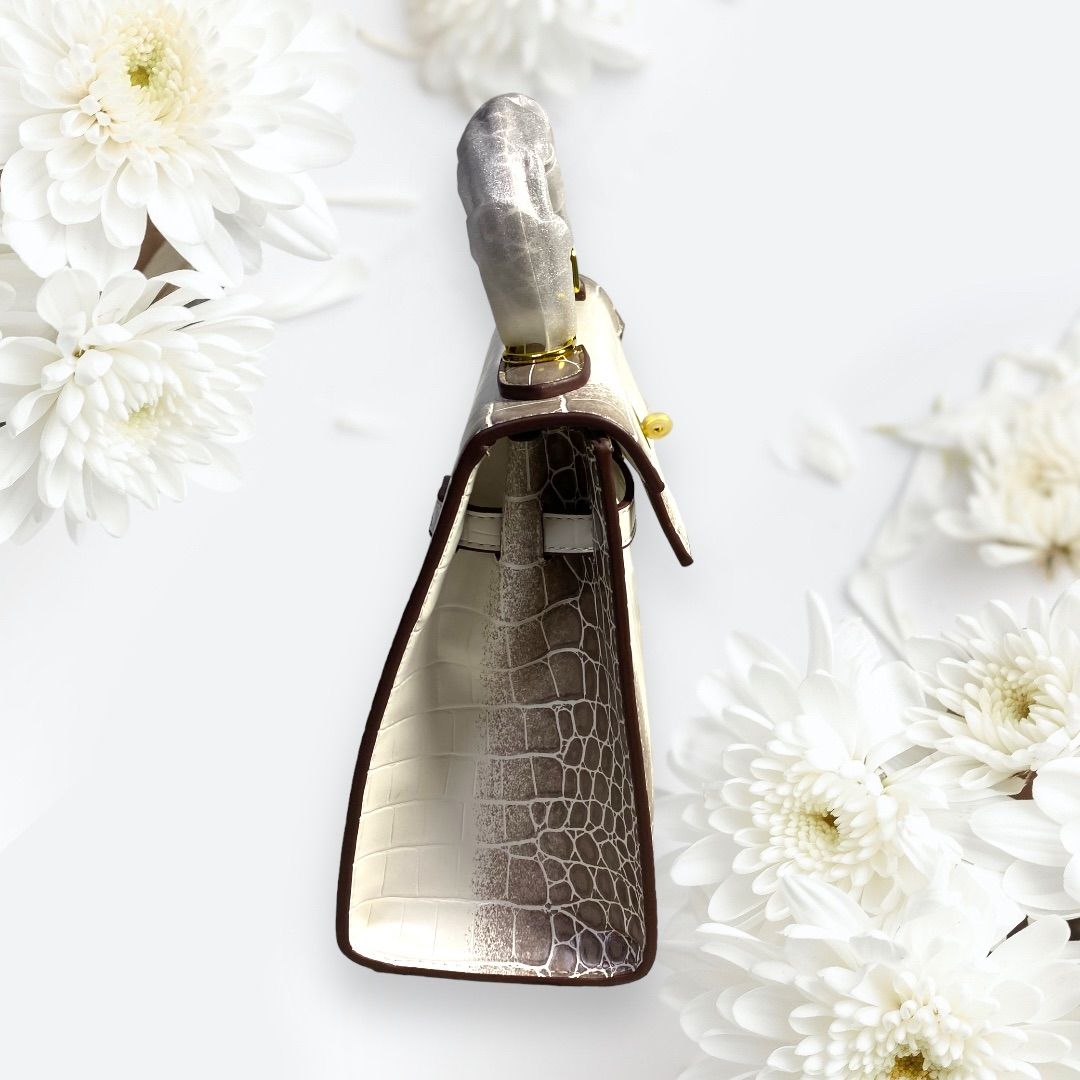 新品未使用】BOLINI イタリアミラノ 大人気アイテム 牛革 クロコダイル