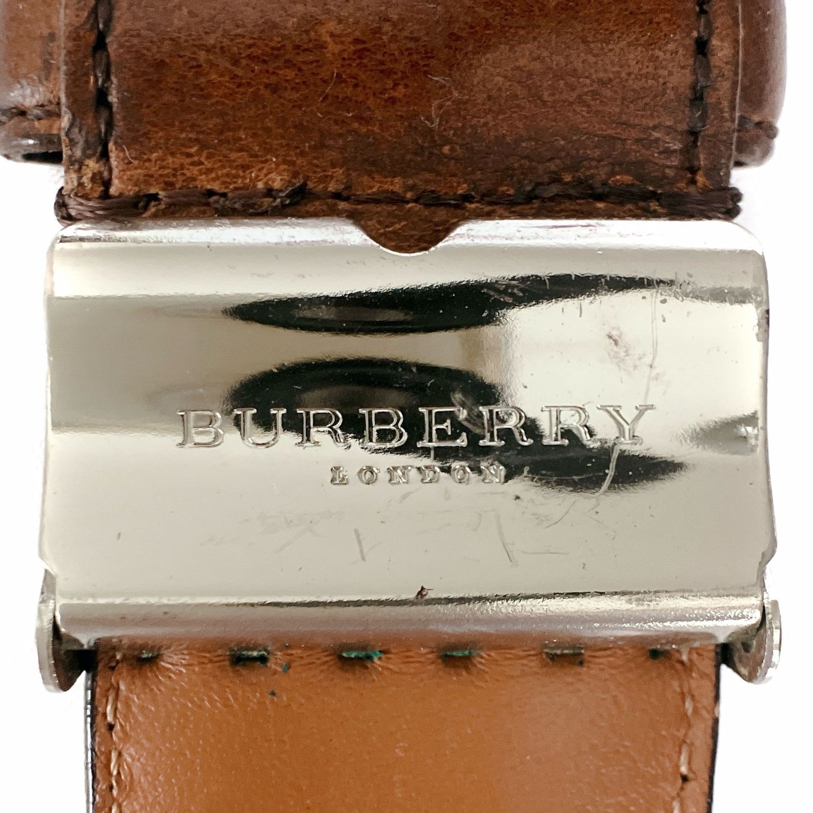 美品　BURBERRY レザーベルト　ブラウン×シルバー金具　イタリア製 BURBERRY バーバリー レザー ベルト ブラウン 本革 シルバー
