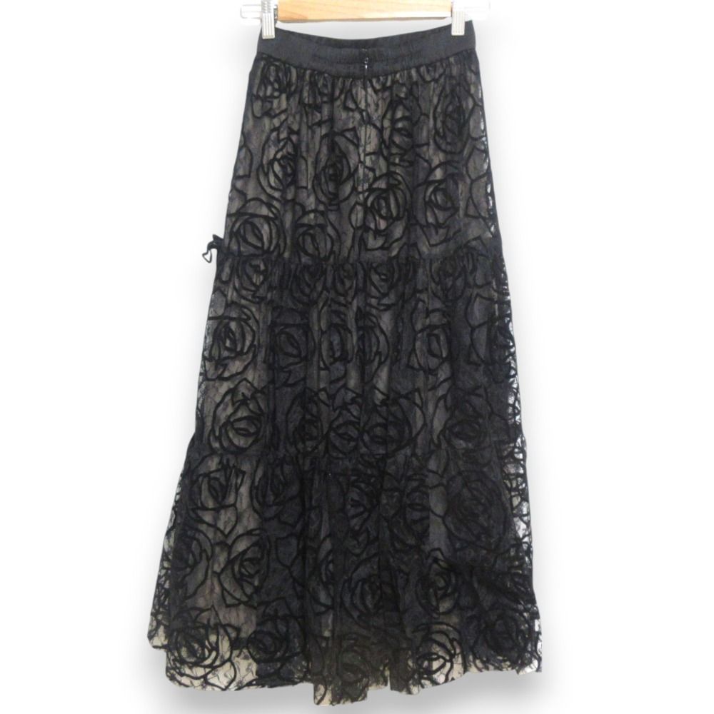 美品 22AW Herlipto ハーリップトゥ rosa lace tiered skirt