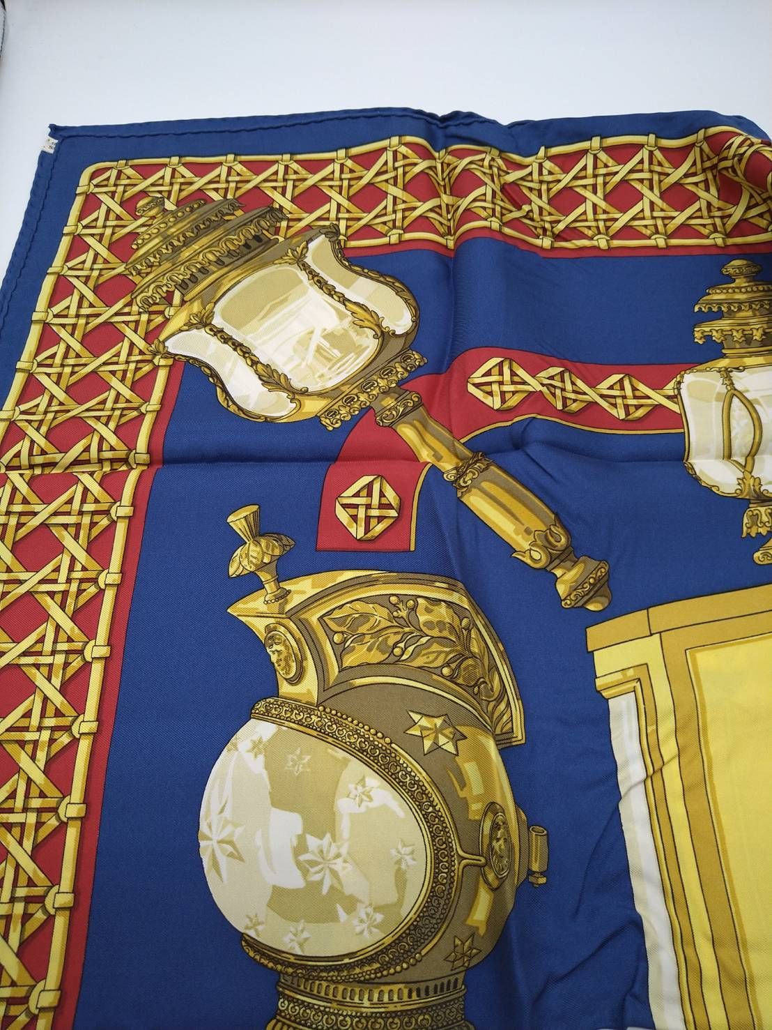 良品】HERMES エルメス カレ 90 馬車のランタン スカーフ ブルー  