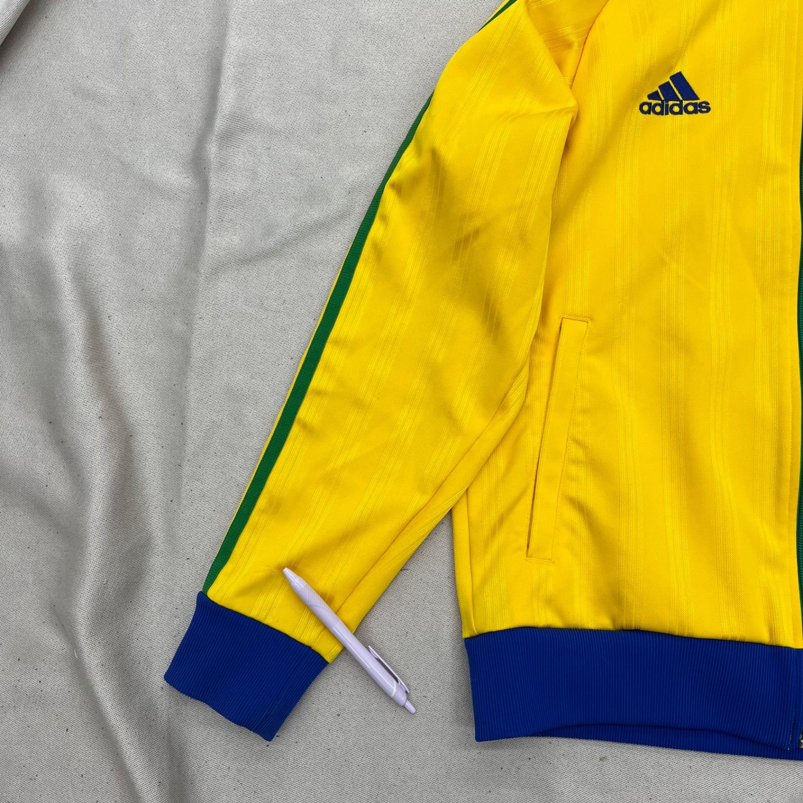 adidas アディダス トラックジャケット 2006年 カナリア軍団 限定品