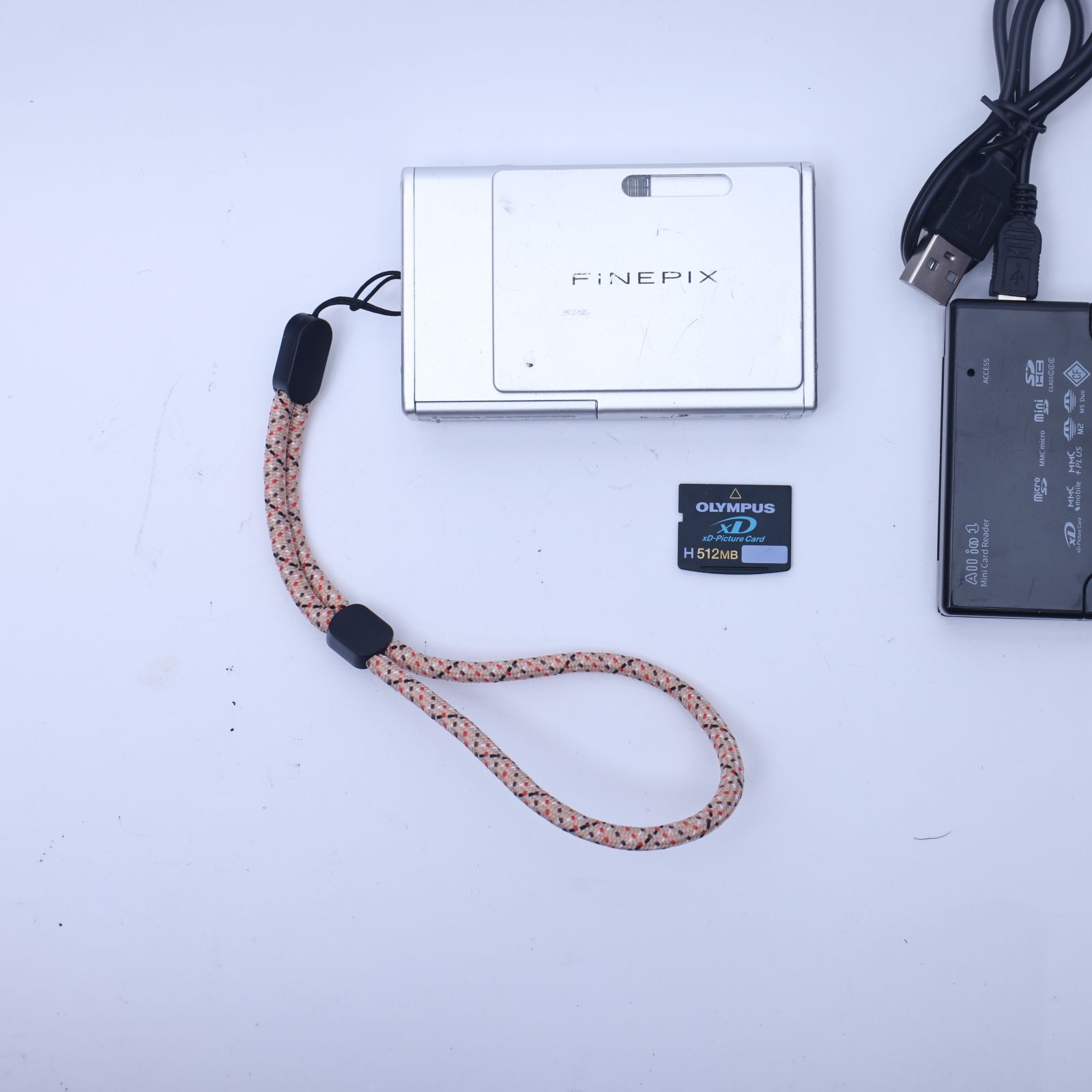 スマホ転送可　デジタルカメラ SDカード他 コンデジ　コンパクト スマホ転送可 デジタルカメラ SDカード他 コンデジ コンパクト EC限定