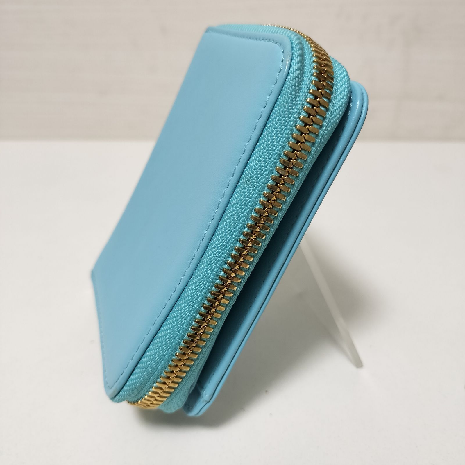 アニエスべー 本革レザー 折財布 ターコイズブルー系 美品 - メルカリ