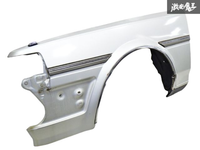 【程度良好凹み無し】トヨタ純正 GX71 マークII ワゴン フロントフェンダー 左 左側 助手席側 4M7 フラクセンマイカメタリック 棚