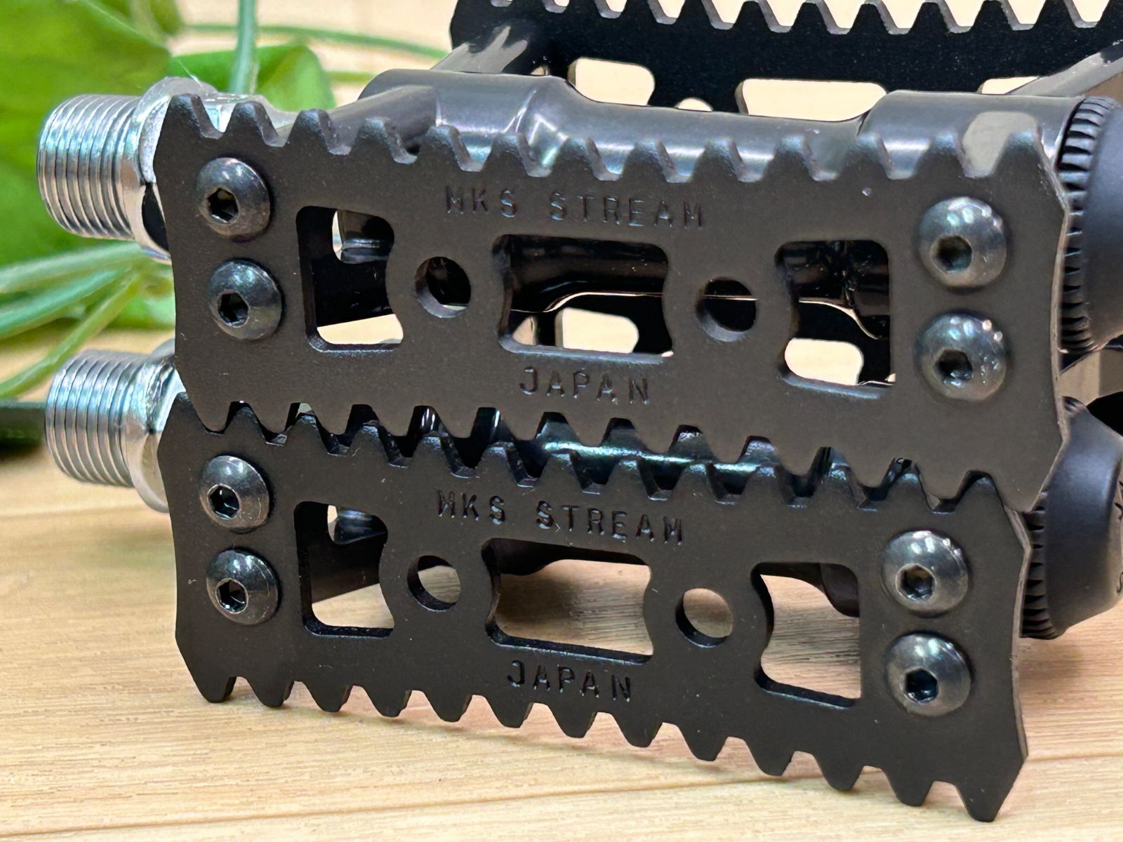 MKS(三ヶ島製作所) 自転車 ペダル SYLVAN STREAM NEXT (シルバン ストリームネクスト) ブラック SYLVAN STREAM  NEXT発売のお知らせ | 自転車ペダルの三ヶ島製作所