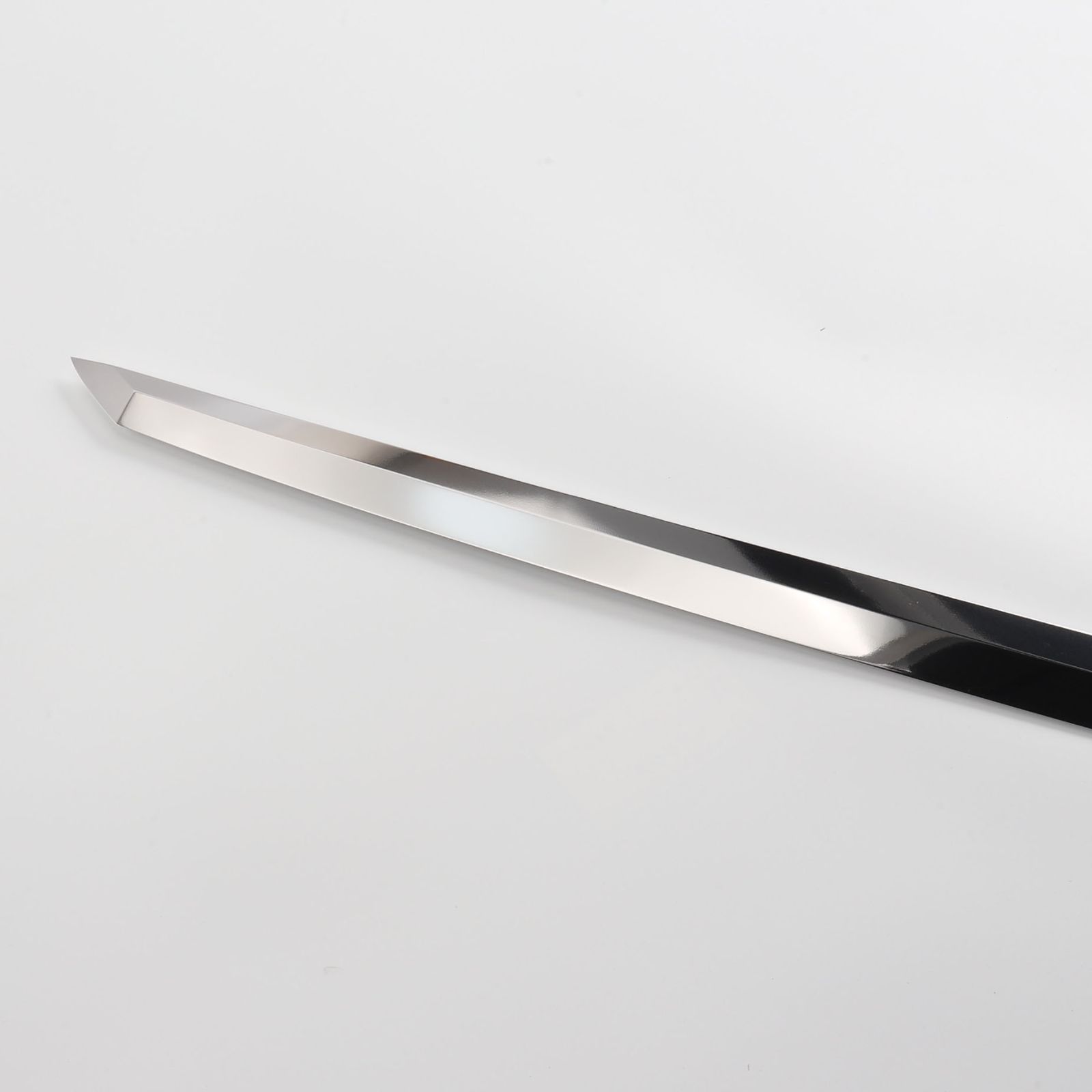 マグロ包丁 刃渡700mm 本刃付け 通常鏡面仕上げ 八角柄 花梨鞘付き