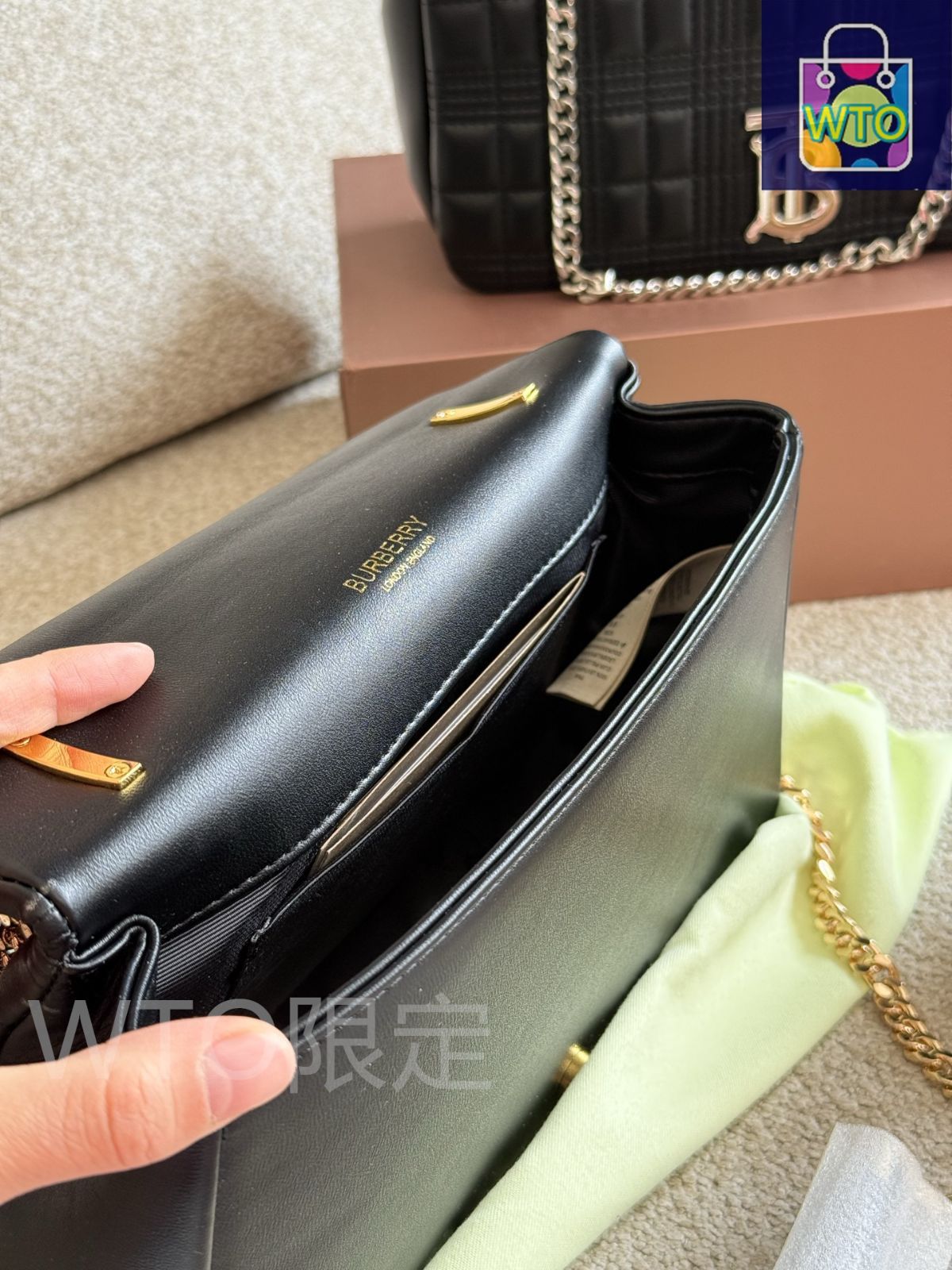 今日特価】Burberry Lola Bag・バーバリー ローラ バッグ - メルカリ 今日特価】Burberry Lola Bag・バーバリー ローラ バッグ - メルカリ