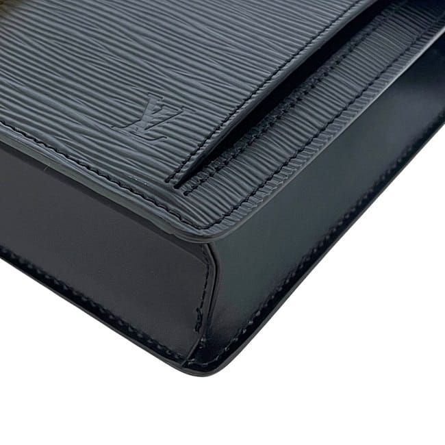 ルイ ヴィトン セカンドバッグ セリエ ドラゴンヌ ブラック ノワール エピ DECORATOM_COM_BR