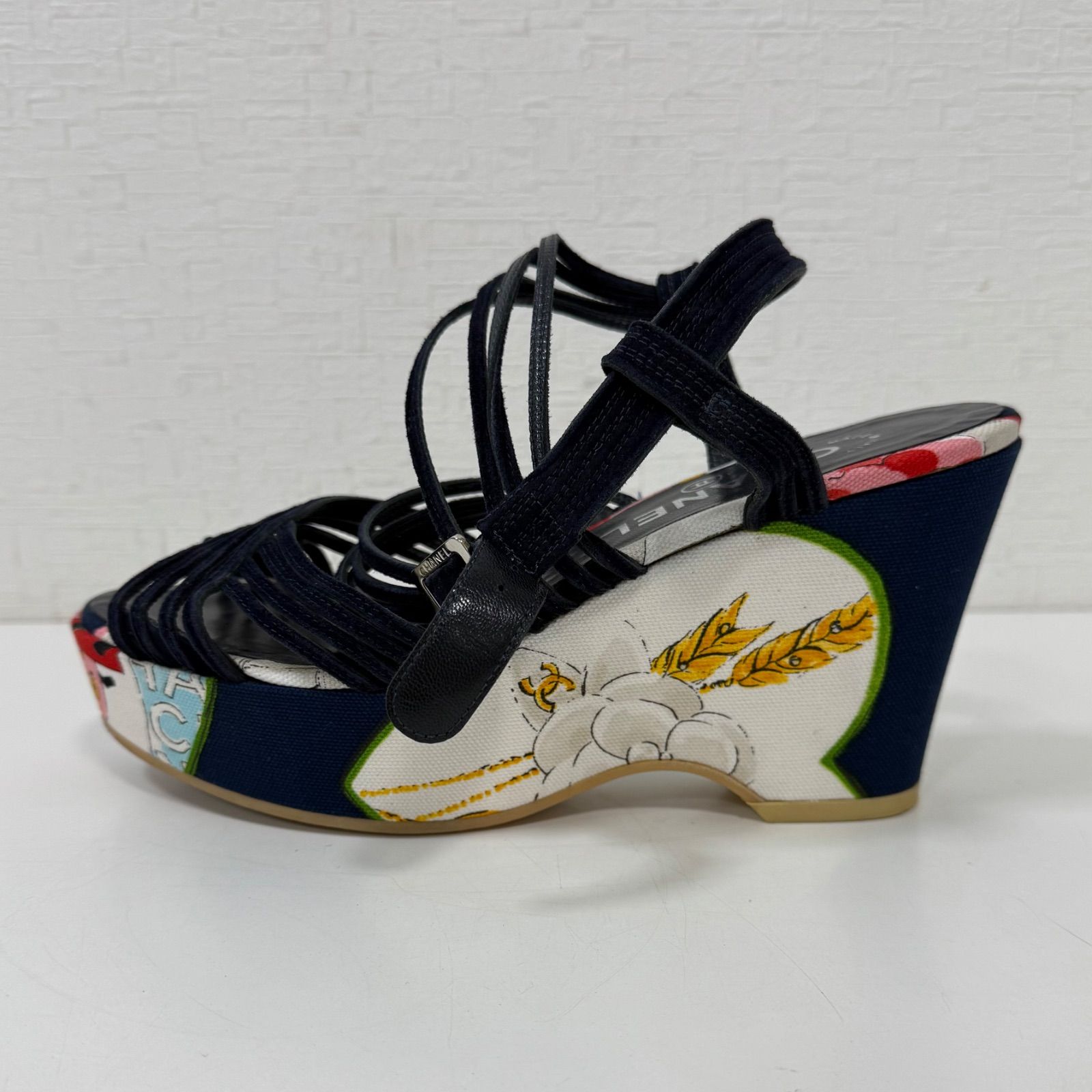 (美品/付属品付) CHANEL シャネル　ココマーク　ウェッジソール　サンダル CHANEL （新品・未使用品）シャネル ココマーク サンダル ウェッジ