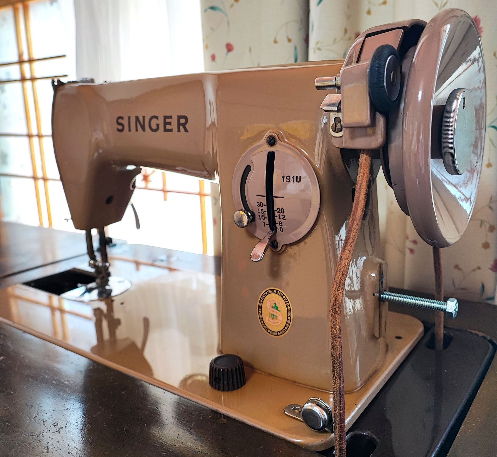 SINGER ミシン ベージュ191Uアンティーク SINGER ミシン ベージュ191Uアンティーク