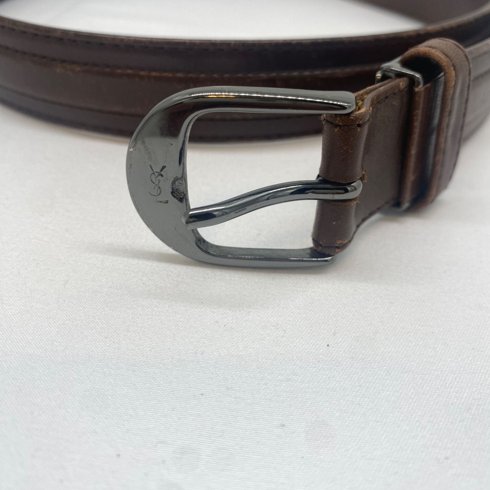 良品　YSL イヴサンローラン レザーベルト レディース　シルバー金具　黒 良品 YSL イヴサンローラン レザーベルト レディース シルバー金具 黒