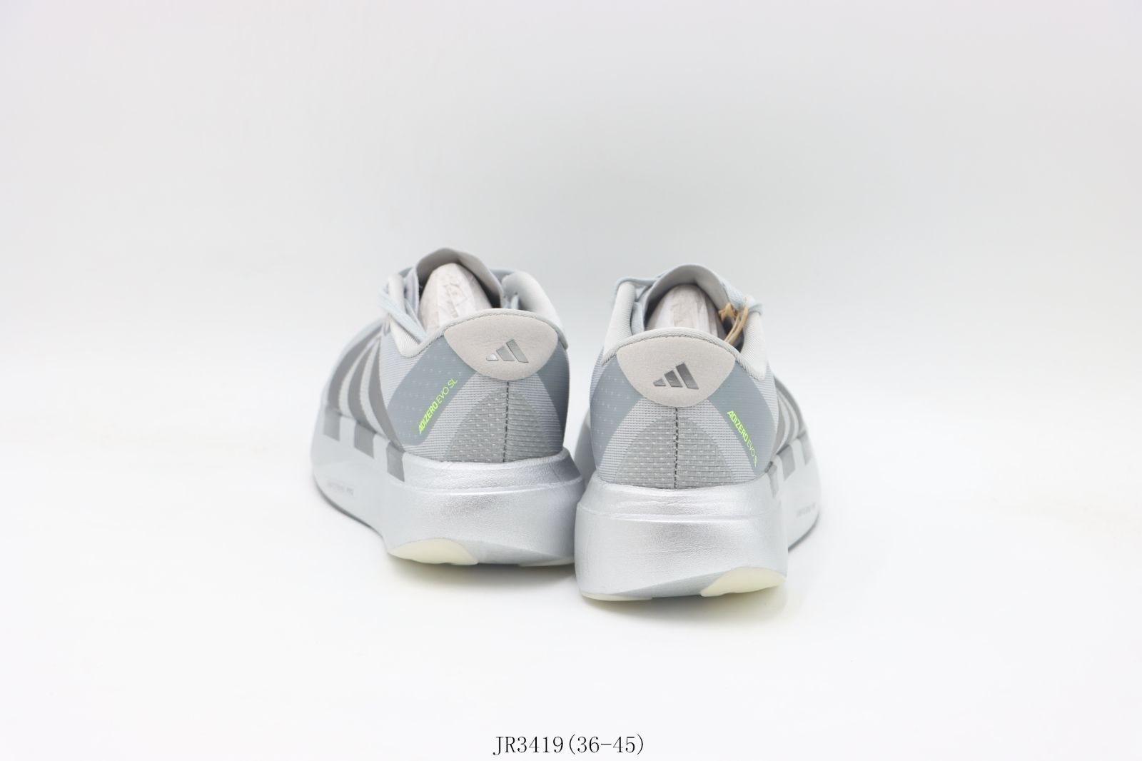 ランニングシューズ JR3419