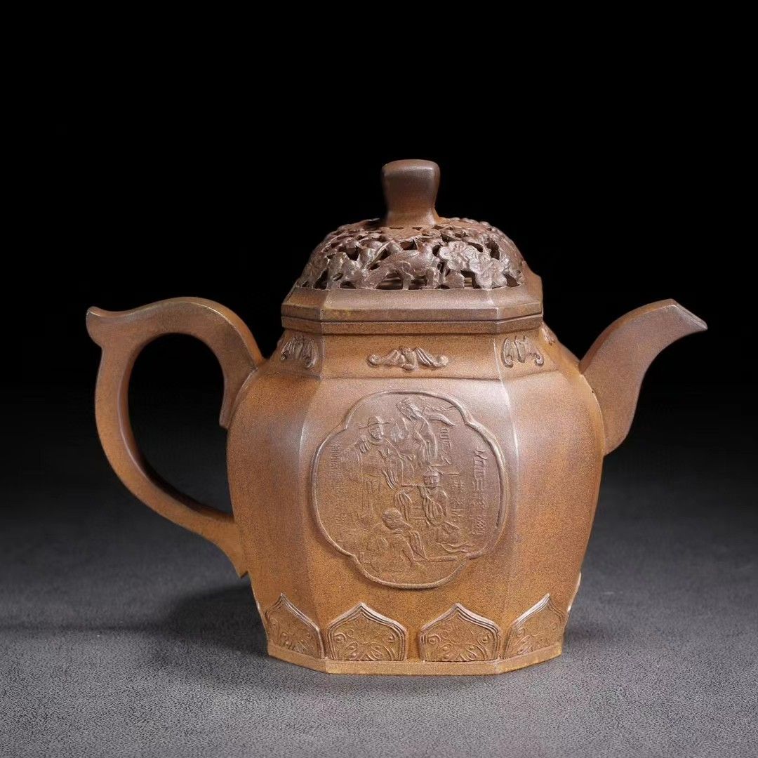 中国古美術・宜興原鉱底槽清泥紫砂壺 龍馬精神・紫砂壺・底款:朱可心紋・朱泥・急須 中国古美術・原鉱底槽清泥養神紋・紫砂壺・底款:顧景舟・朱泥