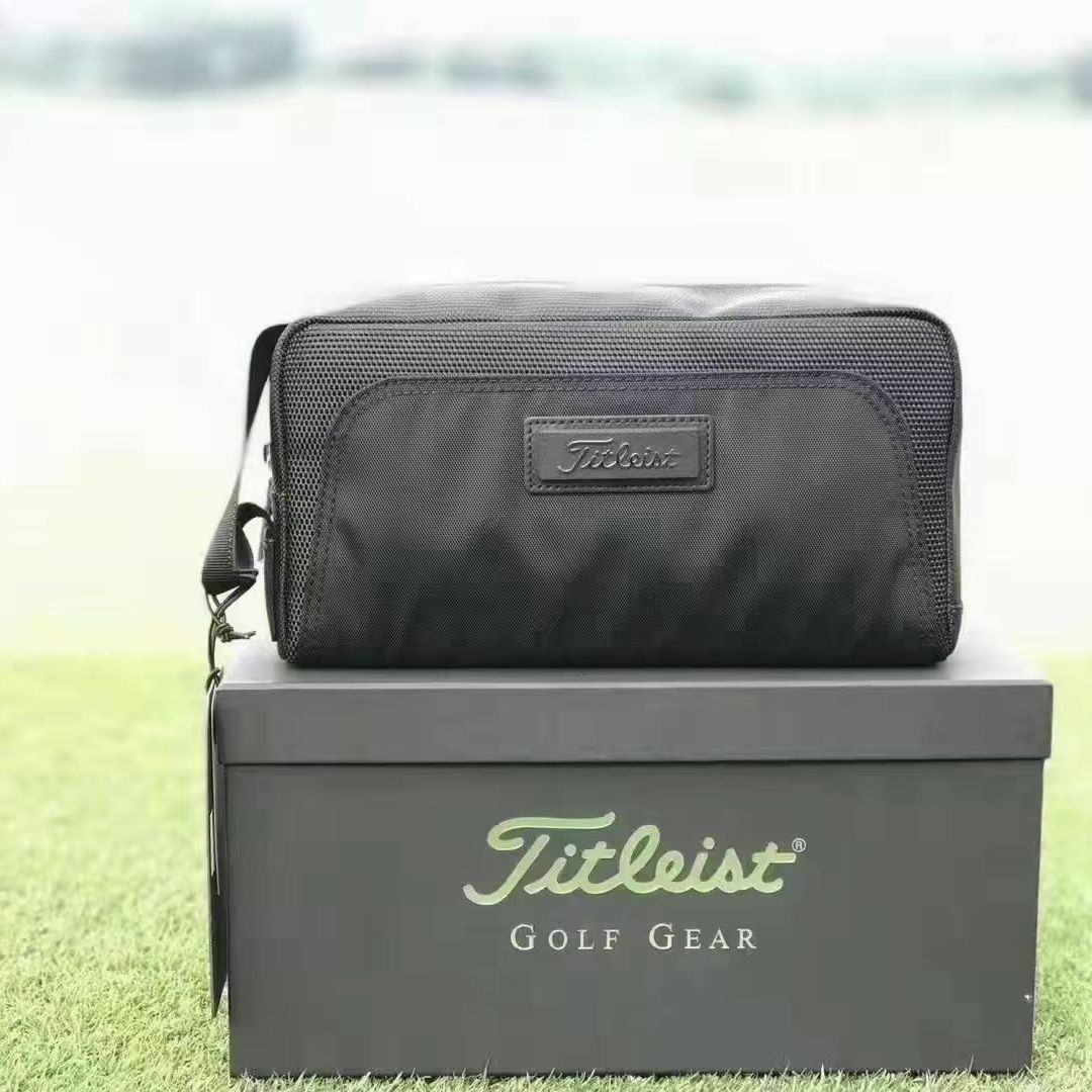 Titleist（タイトリスト）の「ゴルフボールポーチ（ゴルフグッズ）」 - WEAR