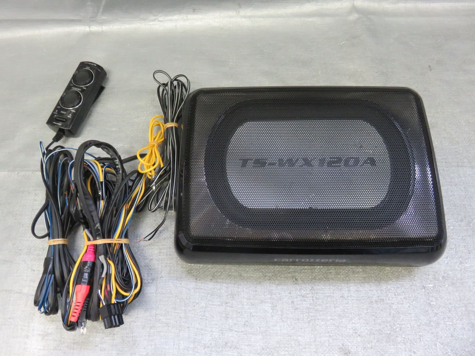 STD7282 カロッツェリア パワードサブウーファー carrozzeria TS-WX120A 150W Pioneer ウーハー リモコン付き