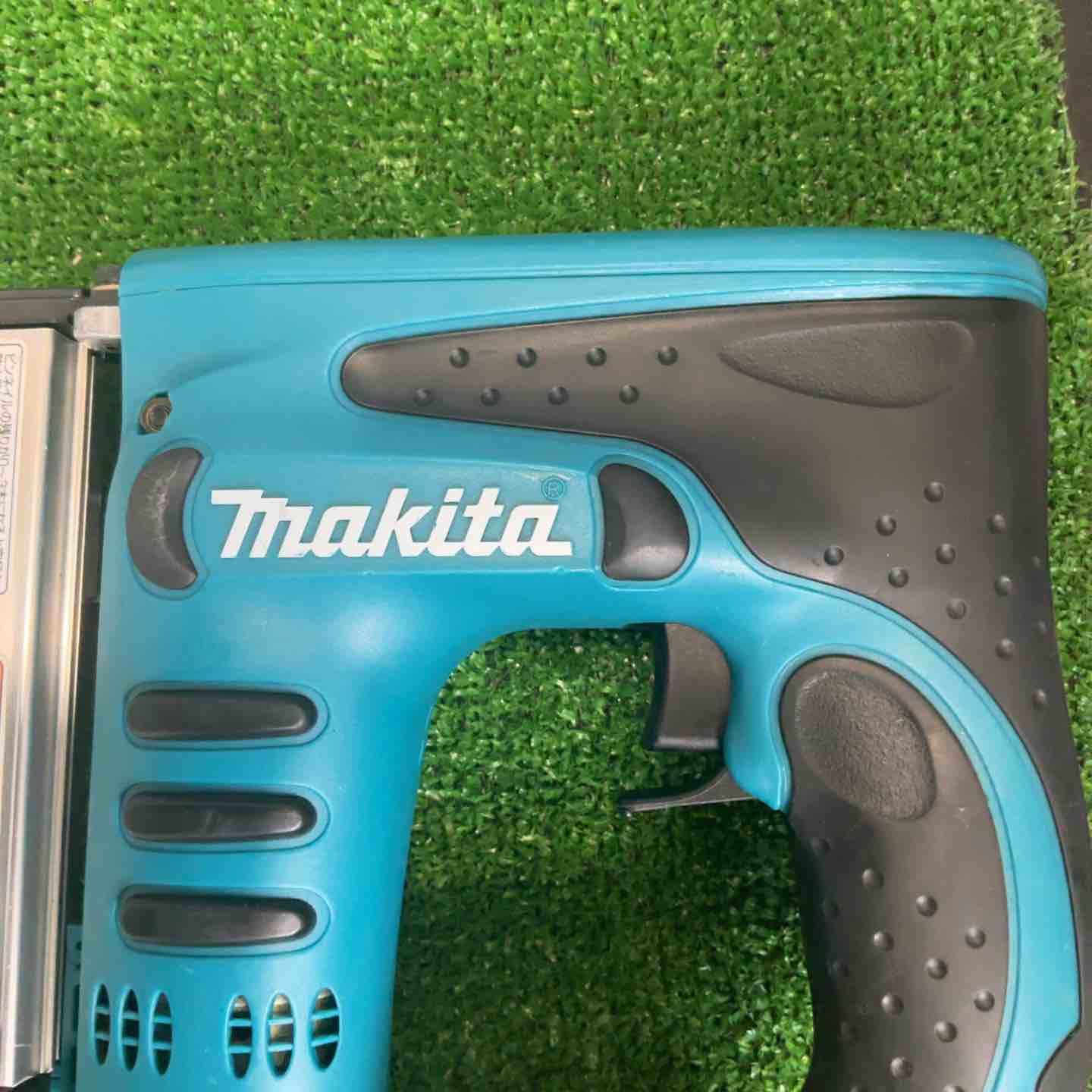 makita コードレスピンネイラ