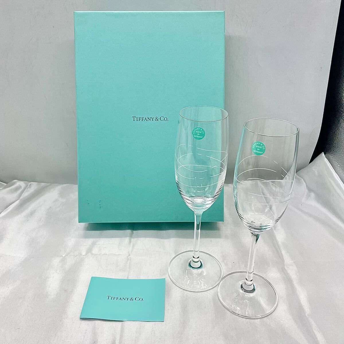 Tiffany &amp; Co. - ティファニー ペア シャンパングラス 未使用品 Tiffany 新品】 箱美品 TIFFANY＆Co フローレット ペア シャンパングラス