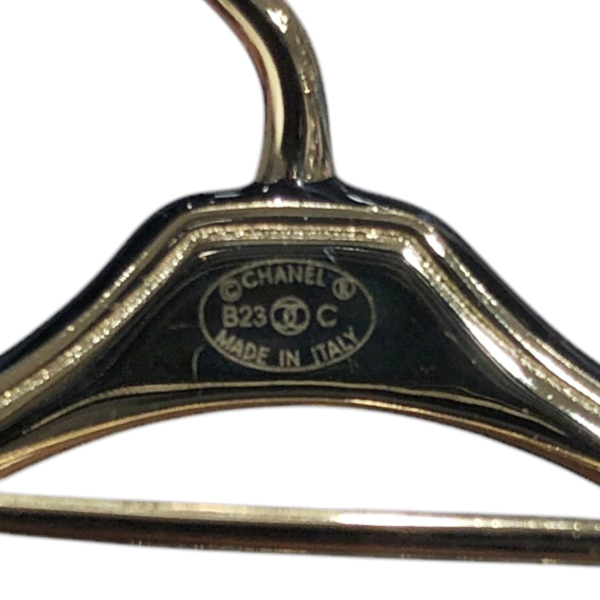 CHANEL ベロアハンガー ブランドハンガー 5本 最終価格で販売】CHANEL