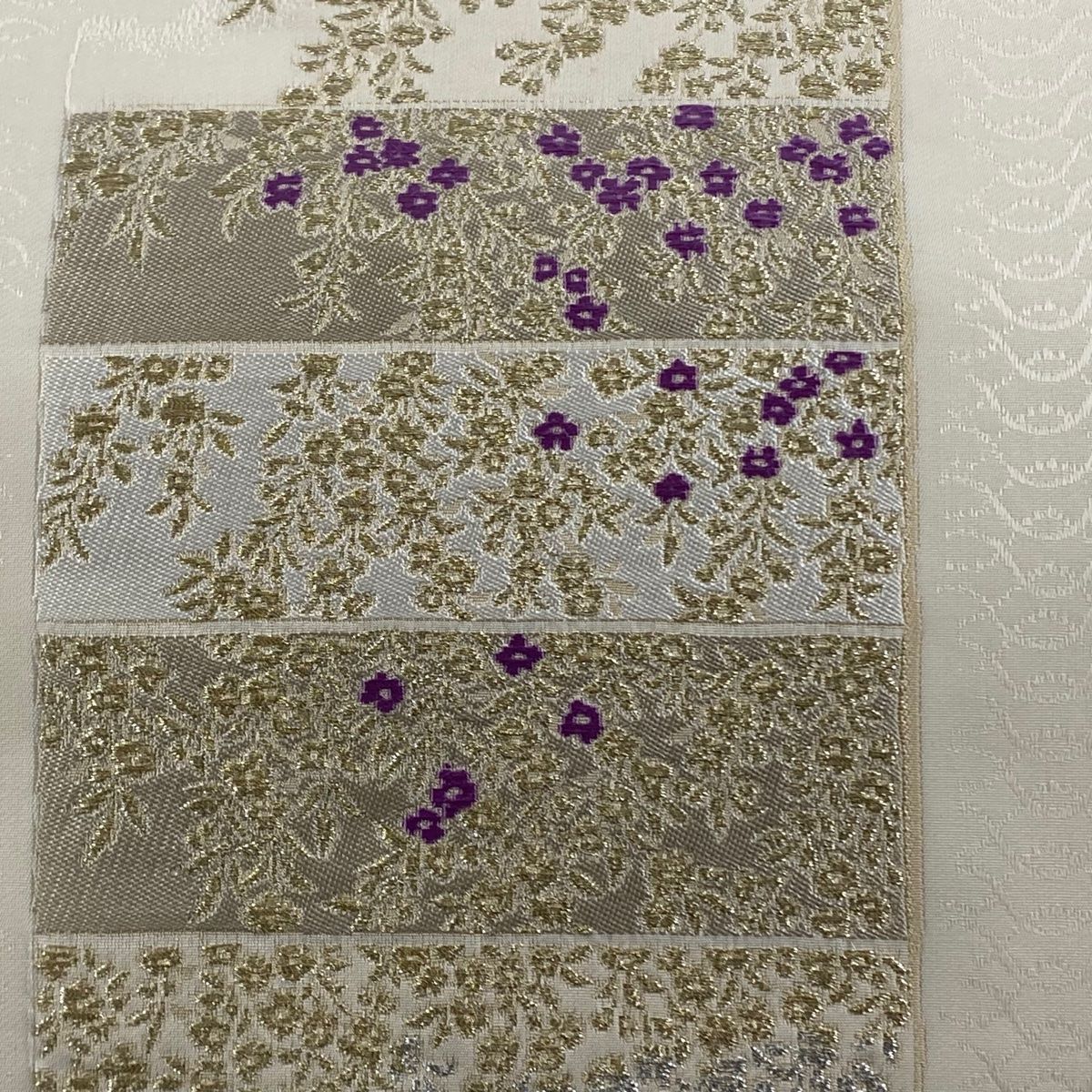 袋帯 美品 名品 草花 金銀糸 クリーム 六通 正絹 【】