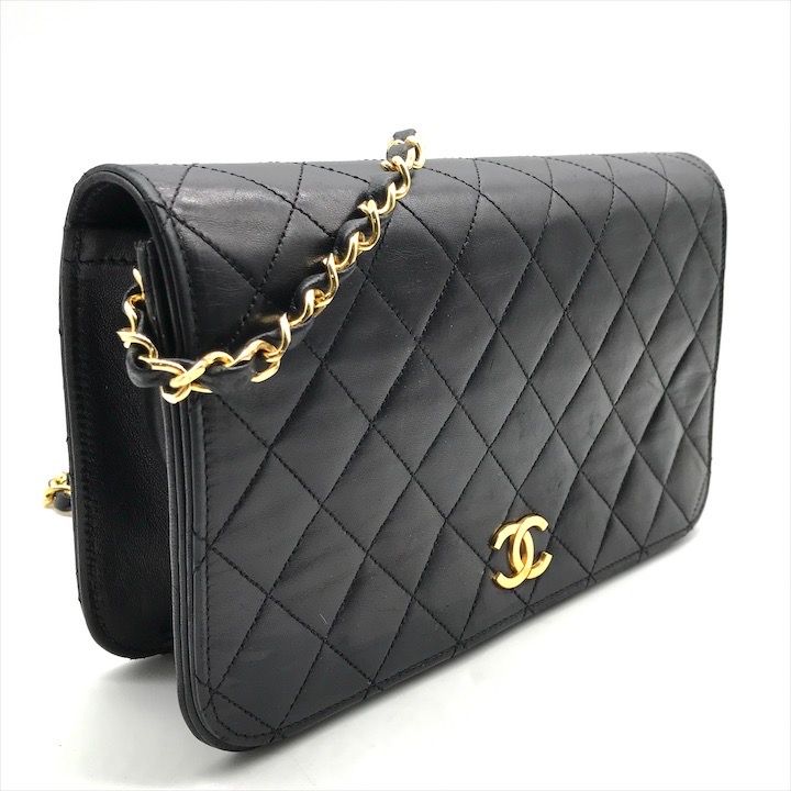 美品 CHANEL シャネル ココマーク プッシュロック マトラッセ