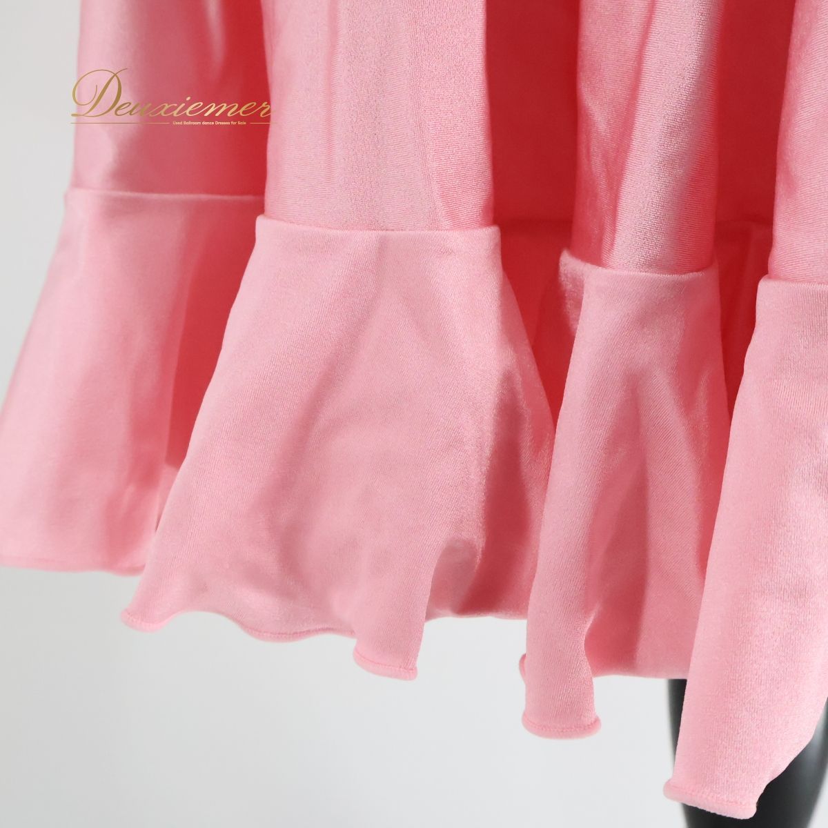 社交ダンスChacottフレアスカートサーモン ピンク M美品 チャコット