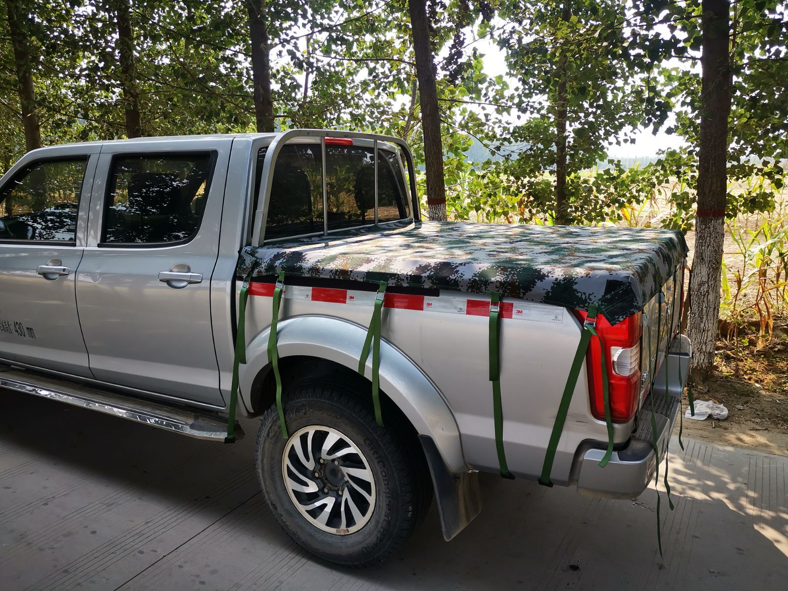 式 ハイラックス