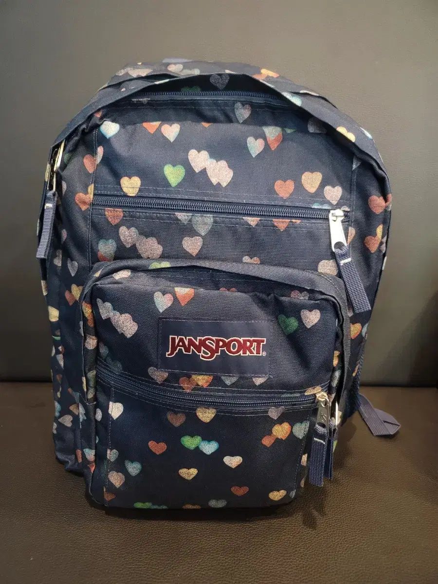 JANSPORT ジャンスポーツ ビッグスチューデント ハートバージョン バックパック
