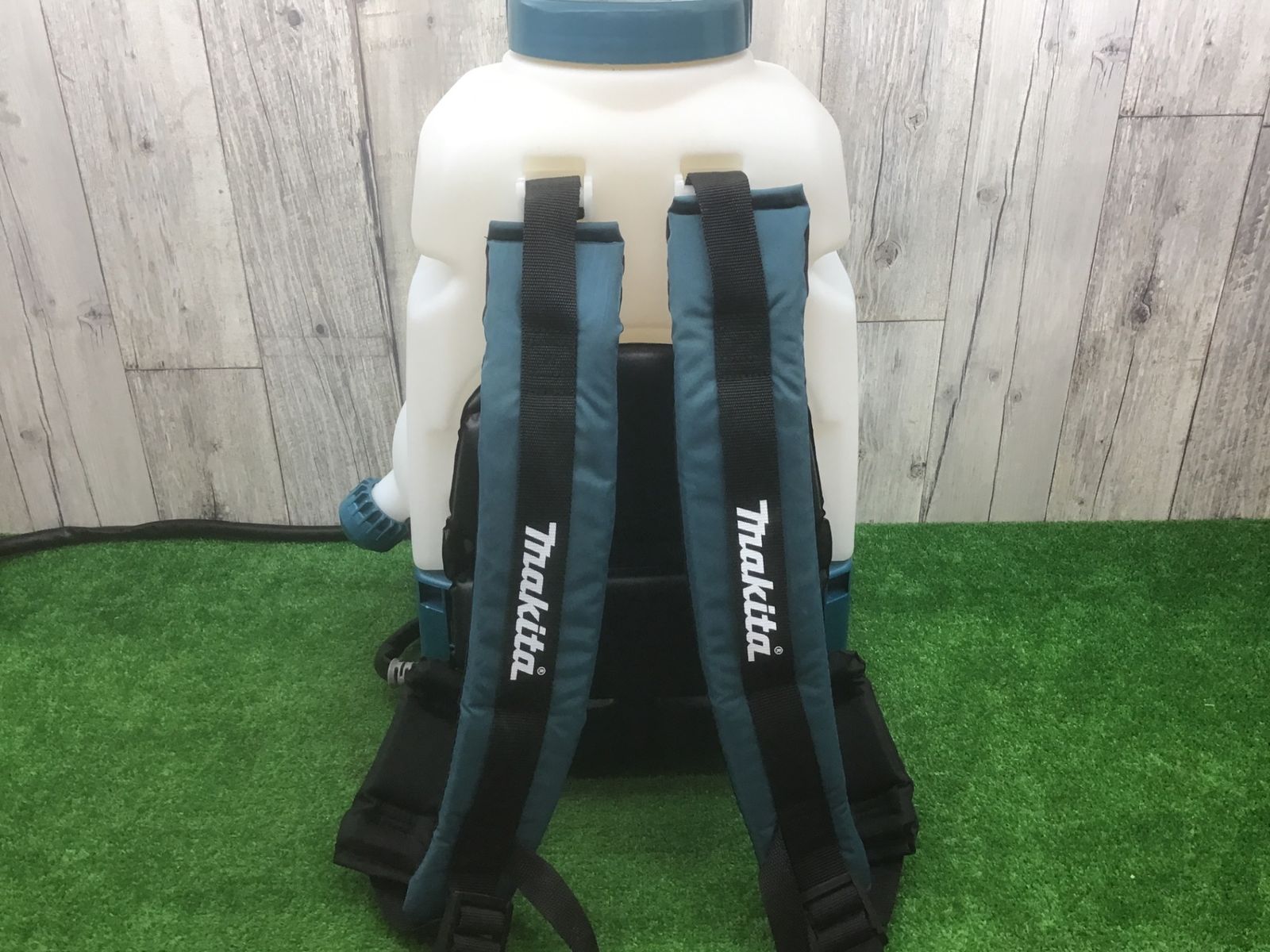 送料無料 動作品 □マキタ 18V 充電式噴霧器 本体のみ MUS200DZ□アクトツール富山店□P