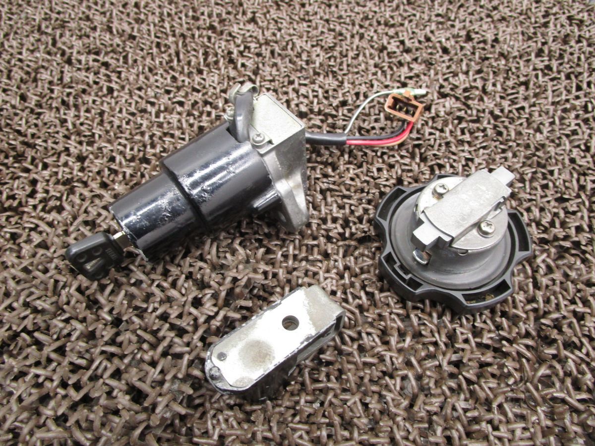 セロー225W メインキーセット ●A6965 タンクキャップ 4JG ヤマハ 1KH SEROW キャブ車
