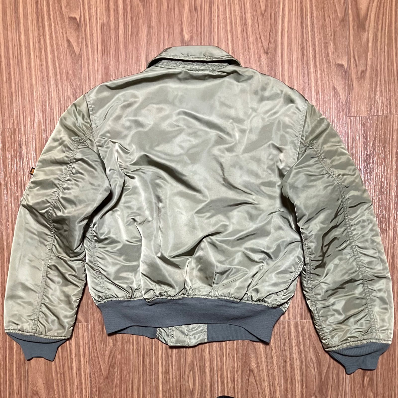 90s Alpha