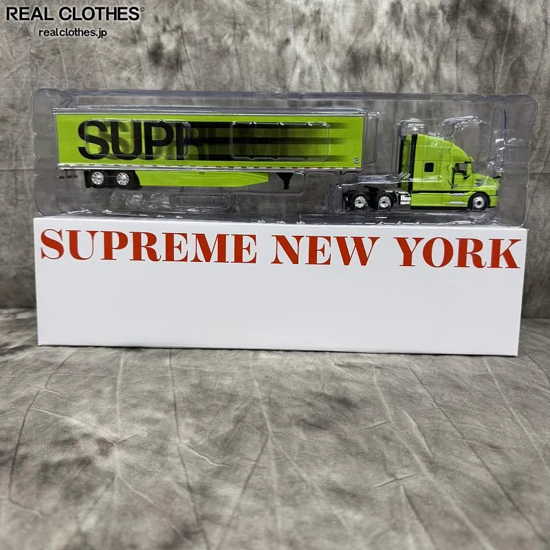 2026年最新】SUPREME ミニカーの人気アイテム - メルカリ