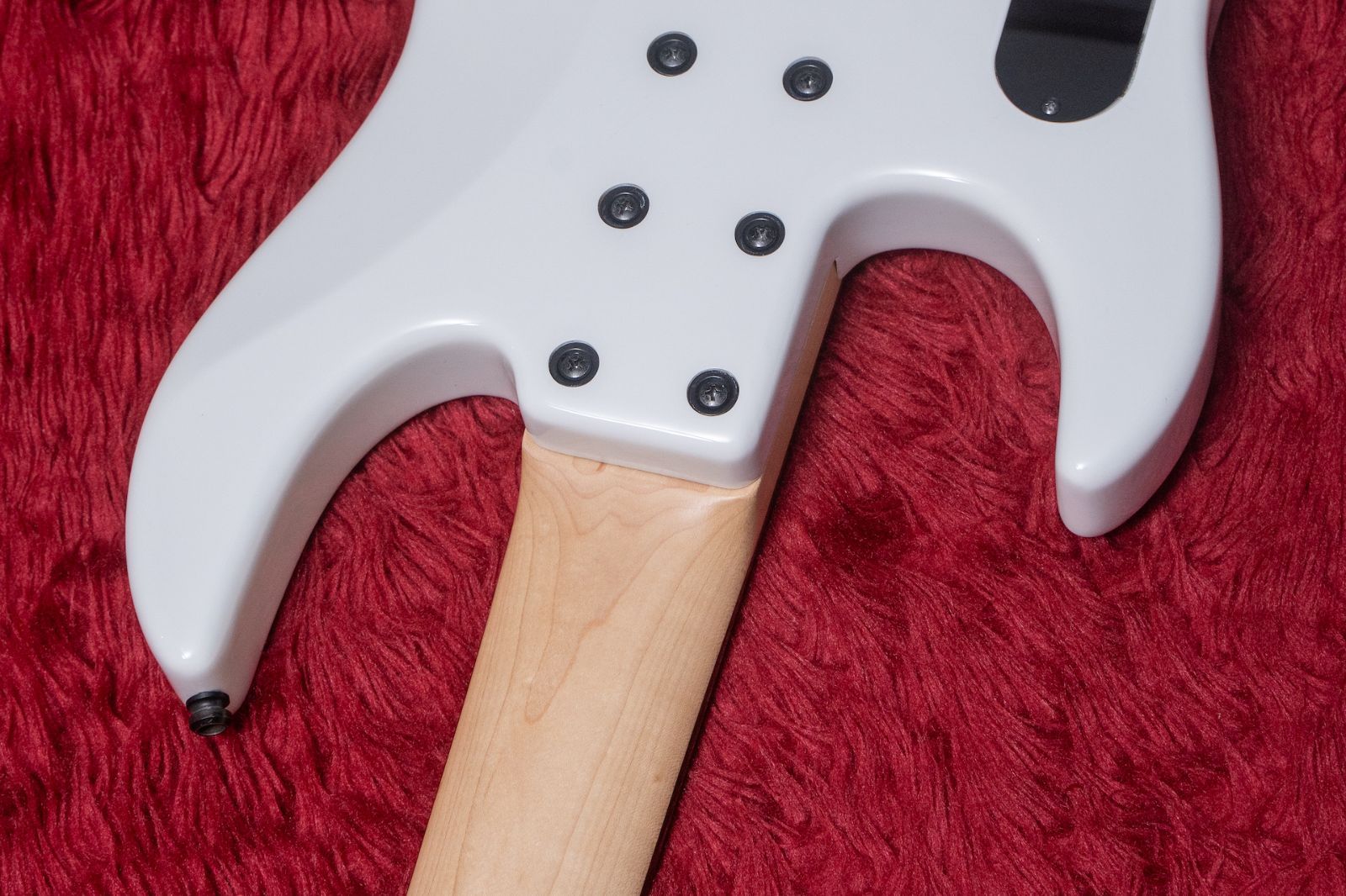 Ibanez GSR BASS チューナー付き ゼブラ柄 ブラック金属パーツ Ibanez