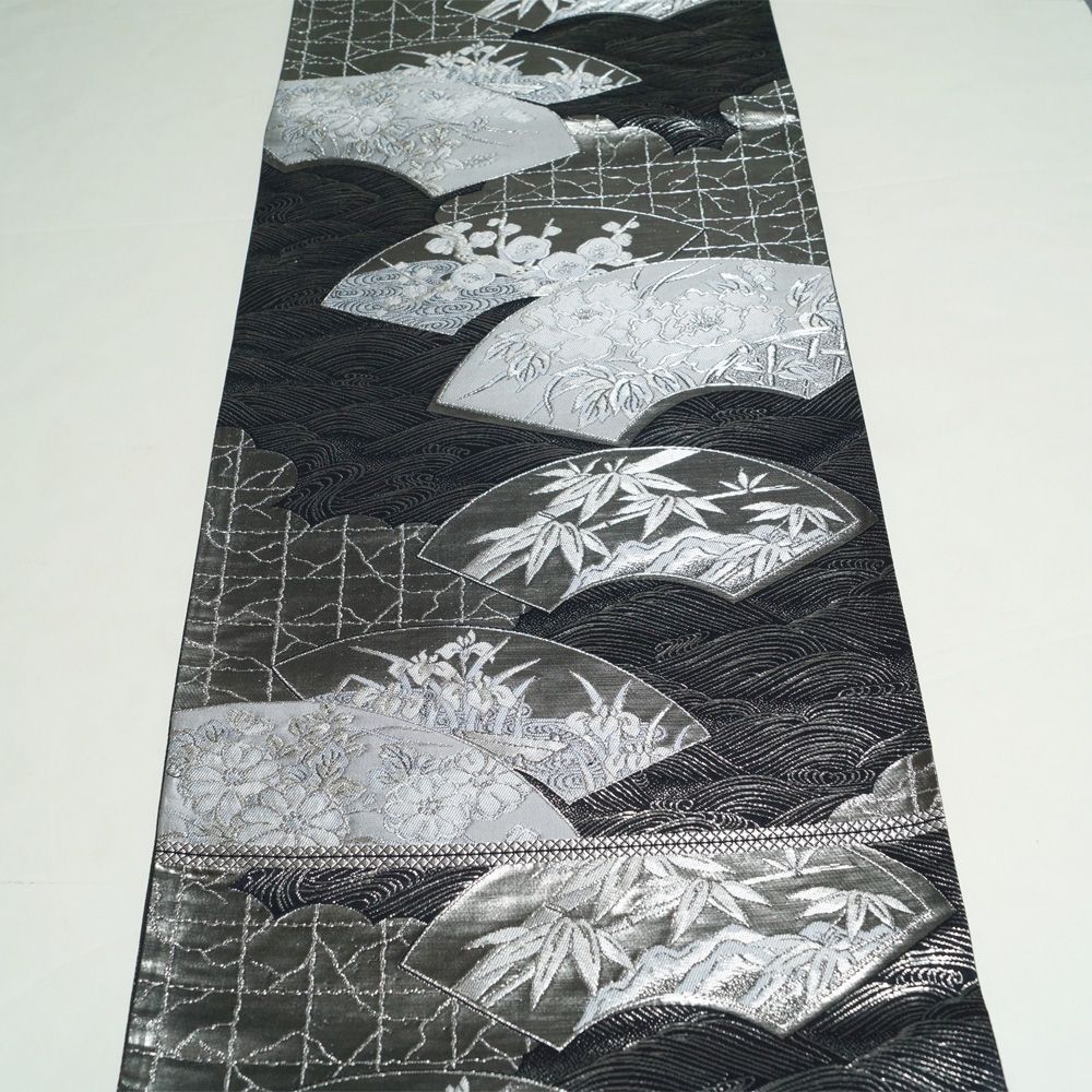 袋帯 地紙に波頭 春秋模様 銀糸 六通柄 黒色系 袋帯 袋帯 リサイクル 袋帯 フォーマル 袋帯 リサイクル着物 帯 正絹 袋帯 モダン 着物 袋帯