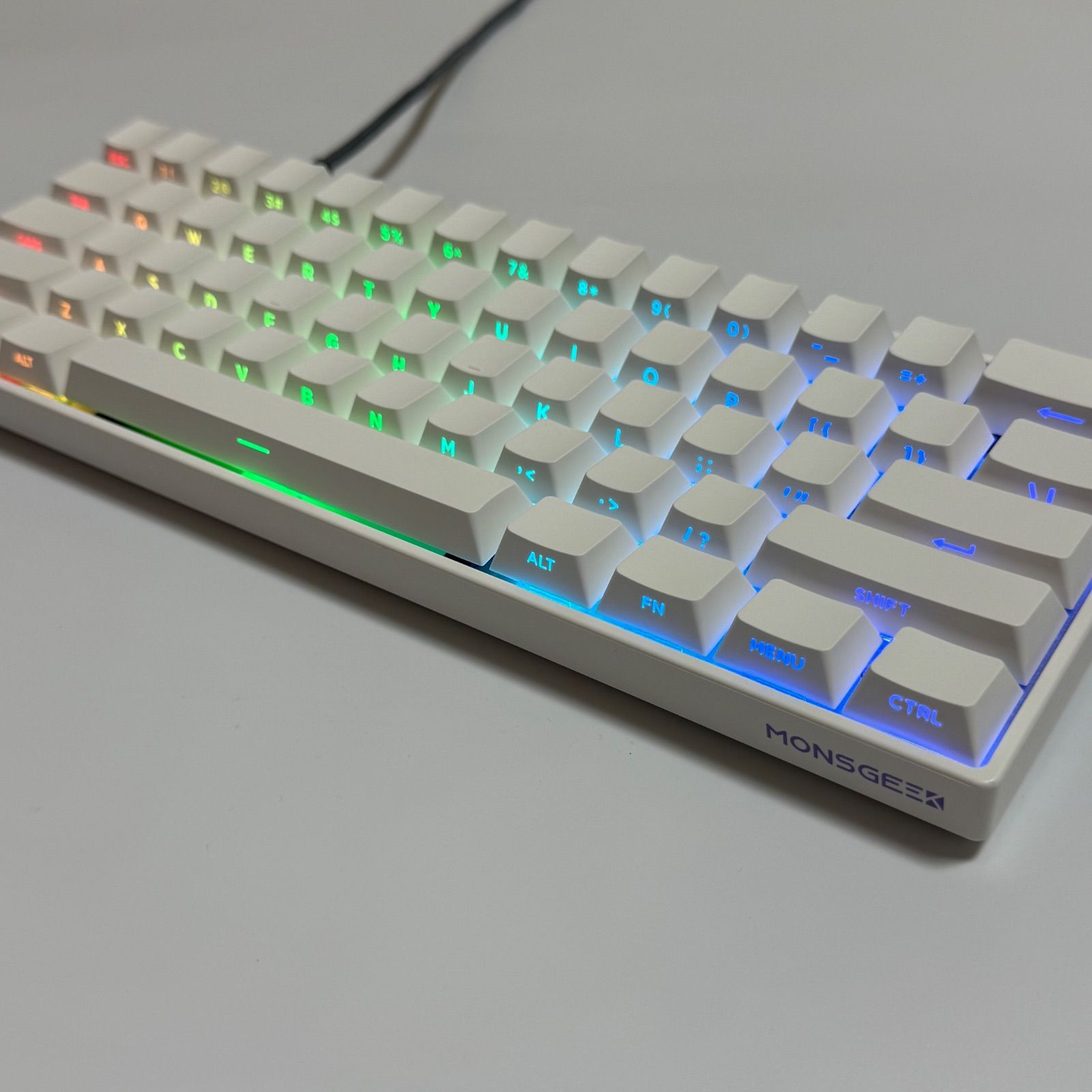 静音カスタム済】MonsGeek FUN60 PRO キーボード - メルカリ
