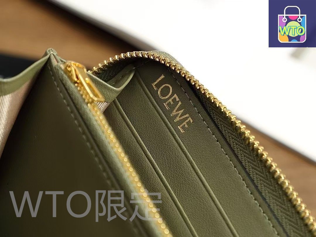 【新品未使用】LOEWE 財布 新品未使用 LOEWE財布[本日特価|新品未使用品] - メルカリ