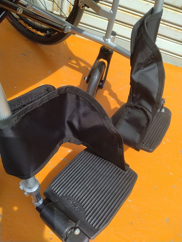 送料無料 一部地域を除く 日進医療器 自走式車椅子 ウルトラシリーズ NA-U1 KM-25-0910-10