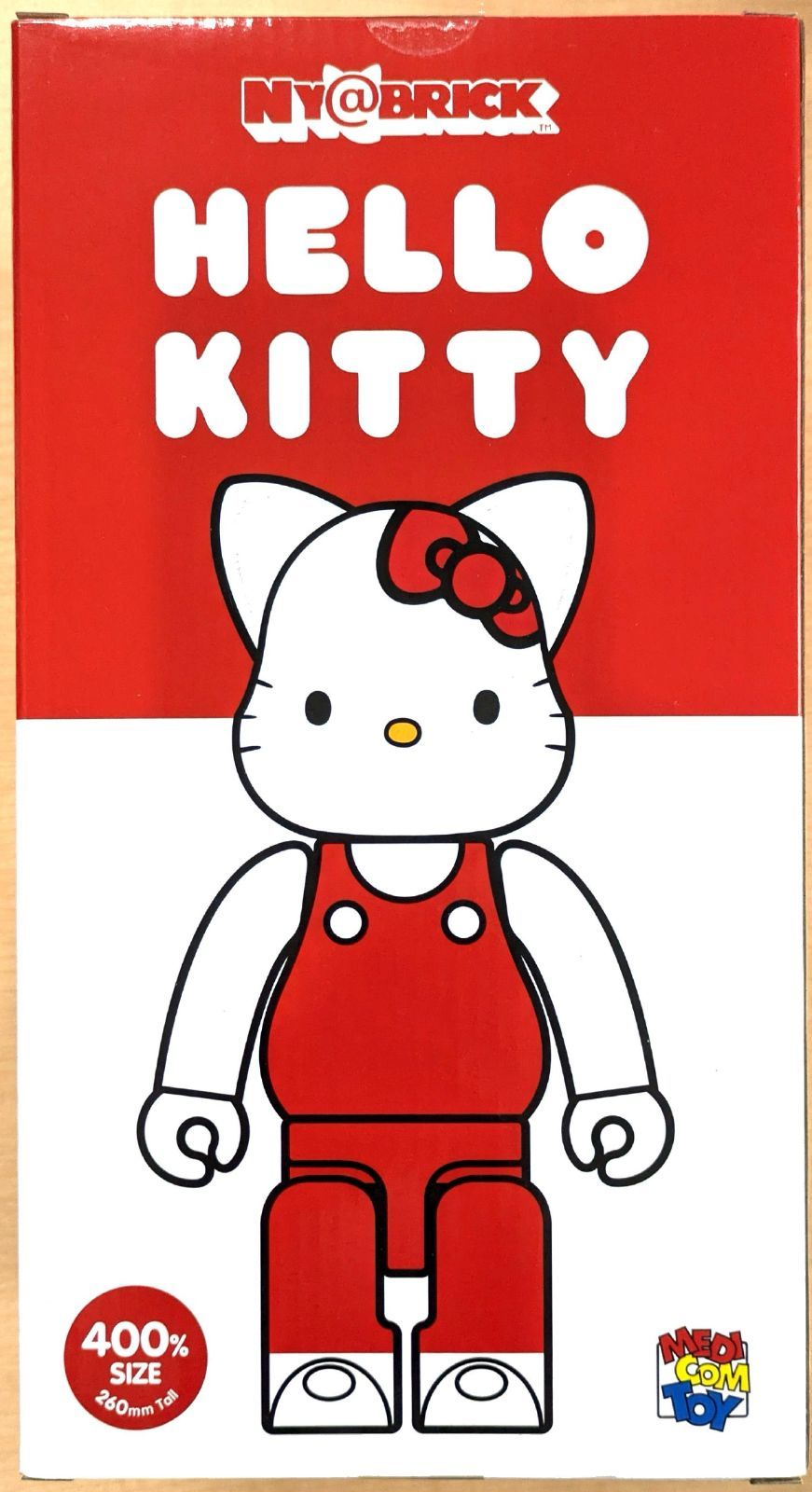 新品】 NY@BRICK 400％ HELLO KITTY（赤オーバーオール版） - メルカリ