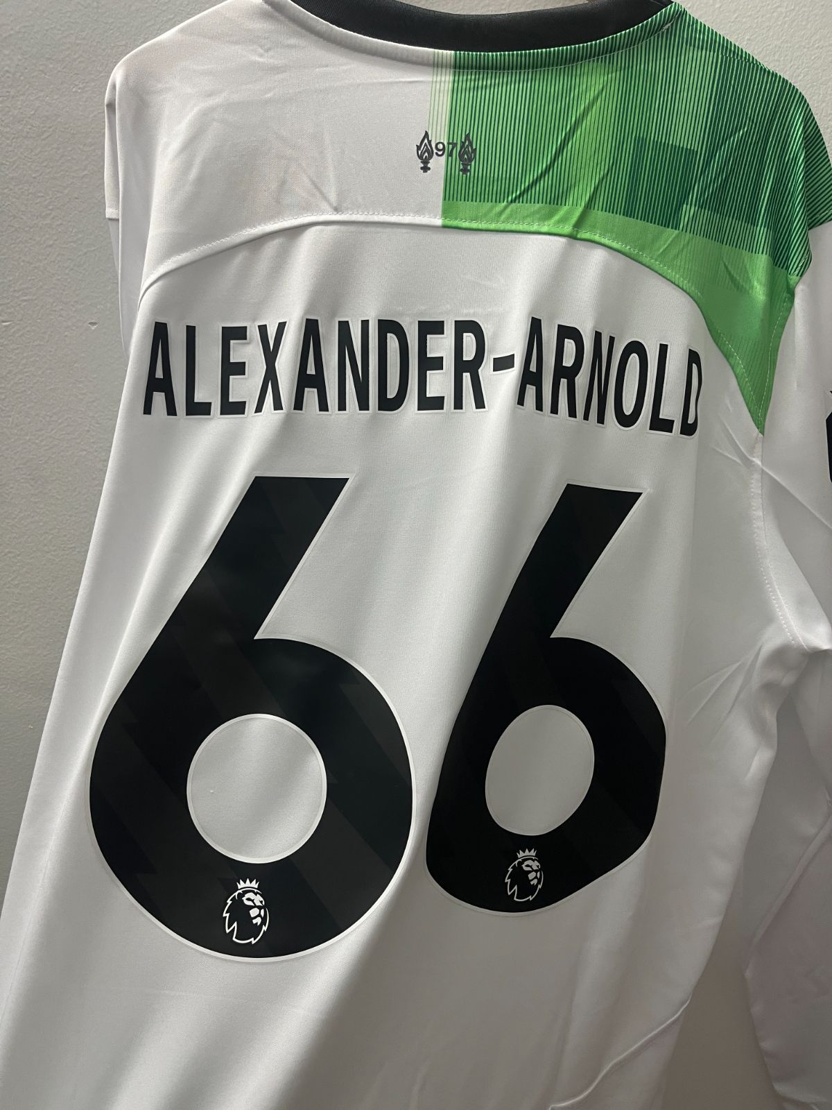 リヴァプール ユニフォーム アウェイ 23-24 アーノルド サッカー