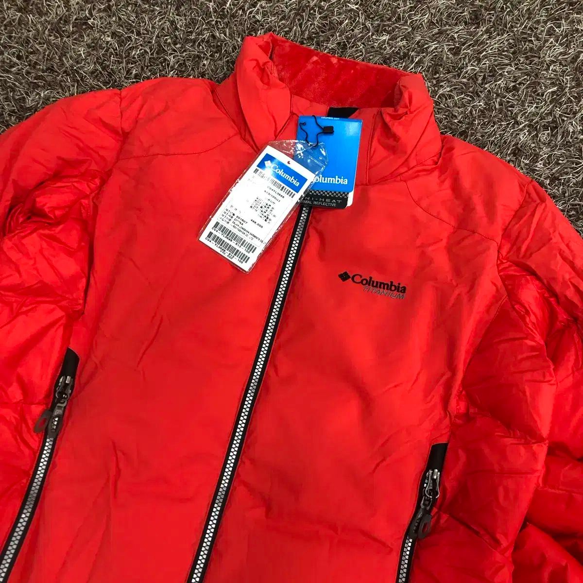 コロンビア グースダウン チタン ダウンジャケット L